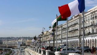 علم فرنسا والجزائر