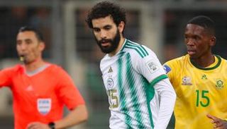 آيت نوري نجم منتخب الجزائر