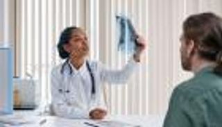 اليوم العالمي للالتهاب الرئوي 2025.. 7 طرق طبيعية لحماية الرئتين من العدوى