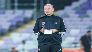 ييس توروب مدرب الأهلي