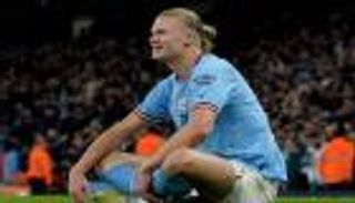 لم يقع في الفخ.. هالاند أفضل الهاربين من التسلل