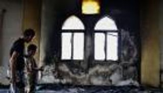 النار تطوق الضفة.. مقتل فلسطينيين وإحراق مسجد