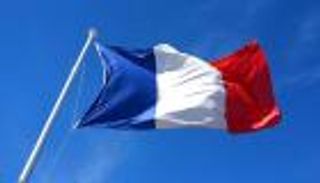 خبراء: الإخوان يغيرون تكتيكهم داخل فرنسا بعد الضربات المتتالية