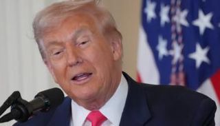 دونالد ترامب 