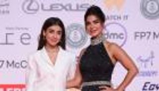 رانيا منصور وابنتها الأبرز.. إطلالات اليوم الثالث لـ«القاهرة السينمائي»