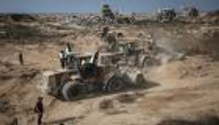 غزة بين الأخضر والأحمر.. خطة أمريكية لإعادة الإعمار وسط مناطق مهجورة