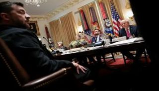 ترامب وزيلينسكي خلال اجتماع سابق