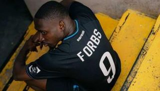 كارلوس فوربس