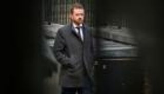 الفوضى تضرب معسكر «العمال».. معركة كسر العظم لخلافة ستارمر