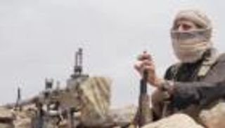 انشقاقات تهز القاعدة باليمن.. التنظيم على حافة الاقتتال الداخلي