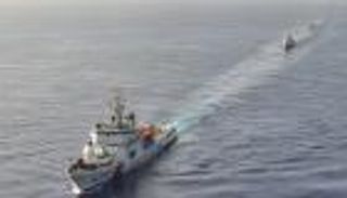 «دورية لحماية الحقوق».. سفن صينية تبحر عبر جزر تديرها اليابان