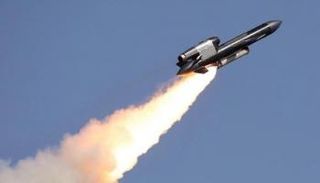 إقلاع صاروخ FP-5