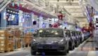 مصنعو السيارات الأمريكيين في حاجة للبطاريات الصينية!