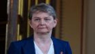 حزمة عقوبات مرتقبة.. بريطانيا تطالب بـ«فرق تحقيق دولية» في السودان