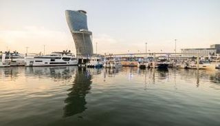 معرض أبوظبي الدولي للقوارب