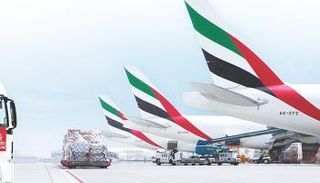 طيران الإمارات