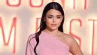 كواليس «السلم والثعبان 2».. أسماء جلال وظافر العابدين خلف الكاميرا (فيديو)