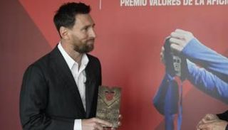 ليونيل ميسي أسطورة برشلونة