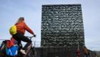 هولندا تعلق قرار السيطرة على «نيكسبيريا» لتهدئة التوترات التجارية مع الصين