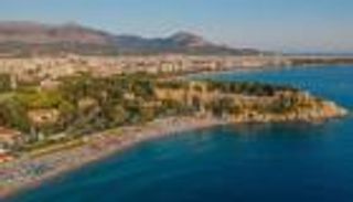 أنطاليا على مفترق طرق المناخ والسياحة.. بين استضافة COP31 وطفرة الزوار العالمية