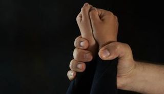 مئات الرضع تعرضوا لعنف جنسي في فرنسا