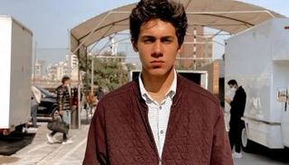 الفنان عمر رزيق