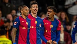 لامين يامال وليفاندوفسكي ورافينيا