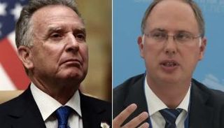 دميترييف (يمين) وويتكوف