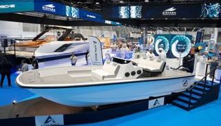 معرض أبوظبي الدولي للقوارب