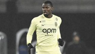 الفرنسي بول بوغبا