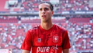 زروقي نجم تفينتي الهولندي