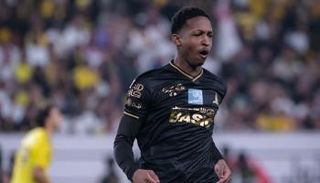 مراد هوساوي نجم الخليج