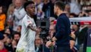 يطلب عقد كريستيانو رونالدو.. فينيسيوس يفاجئ ريال مدريد