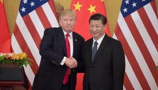 ترامب وشي جين بينغ في لقاء سابق