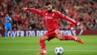 «شقيقه من يلعب هذا الموسم».. هجوم جديد على محمد صلاح