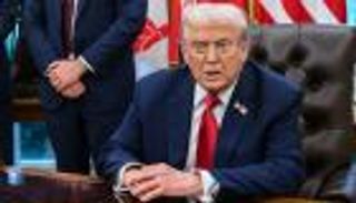 حصار «الإخوان» يتزايد.. ترامب يطلق عملية تصنيف بعض فروعها «إرهابية»