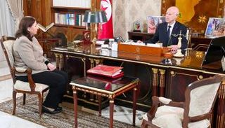 الرئيس التونسي مع رئيسة الحكومة