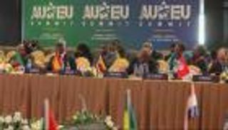 نقص التمويل يربك «أوصوم».. وتحذيرات أفريقية من تهديدات أمنية بالصومال