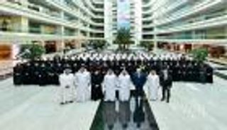 «مجموعة الإمارات» تحتفي بإتمام 90 مواطناً ومواطنة لـ14 برنامجا للقيادة