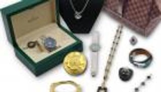 مزاد في مرسيليا لبيع ساعات ومجوهرات ثمينة مرهونة