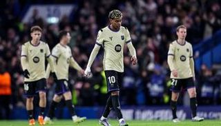 سقوط برشلونة ضد تشيلسي