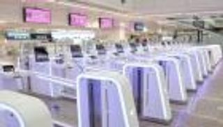 مطار دبي الدولي يستعد لذروة السفر.. استقبال 10 ملايين مسافر