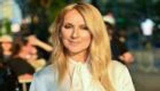 بعد تشخيص متلازمة الشخص المتيبس.. سيلين ديون تبعث رسالة إيجابية جديدة