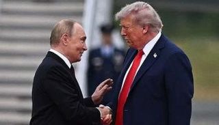 الرئيسان الأمريكي دونالد ترامب والروسي فلاديمير بوتين