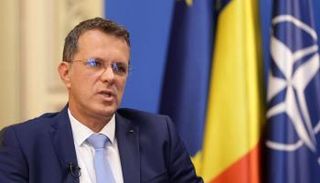 وزير الدفاع الروماني يونوت موستيانو 