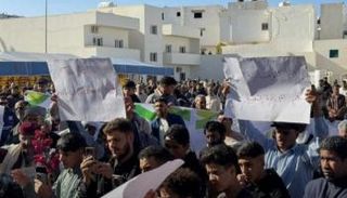 ليبيون يحتشدون للمطالبة بإجراء انتخابات رئاسية وإنهاء المرحلة الانتقالية