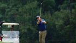 «الغولف» سبب جديد لسخرية ترامب من بايدن