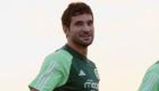 بتصريح لافت.. حسام عوار يثير الشكوك بشأن مستقبله مع الجزائر