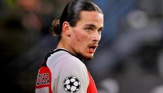 أنيس حاج موسى،موهبة منتخب الجزائرأنيس حاج موسى،موهبة منتخب الجزائر