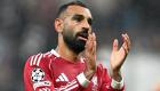 «أدعوه للتحدث».. الهداف التاريخي يدافع عن محمد صلاح